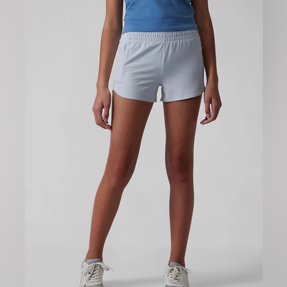 ATHLETA Girl Heart The Hustle 2.5" Shorts Sea Fog‎ Blue size XXL (16)